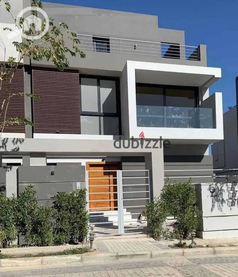 IMG_9703. jpg IMG_9703. jpg