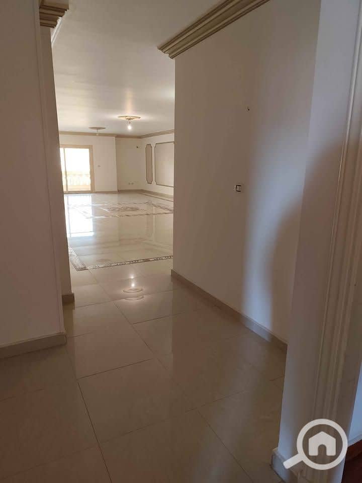 4 567593051_2560812440964011_4631692204060305160_n. jpg