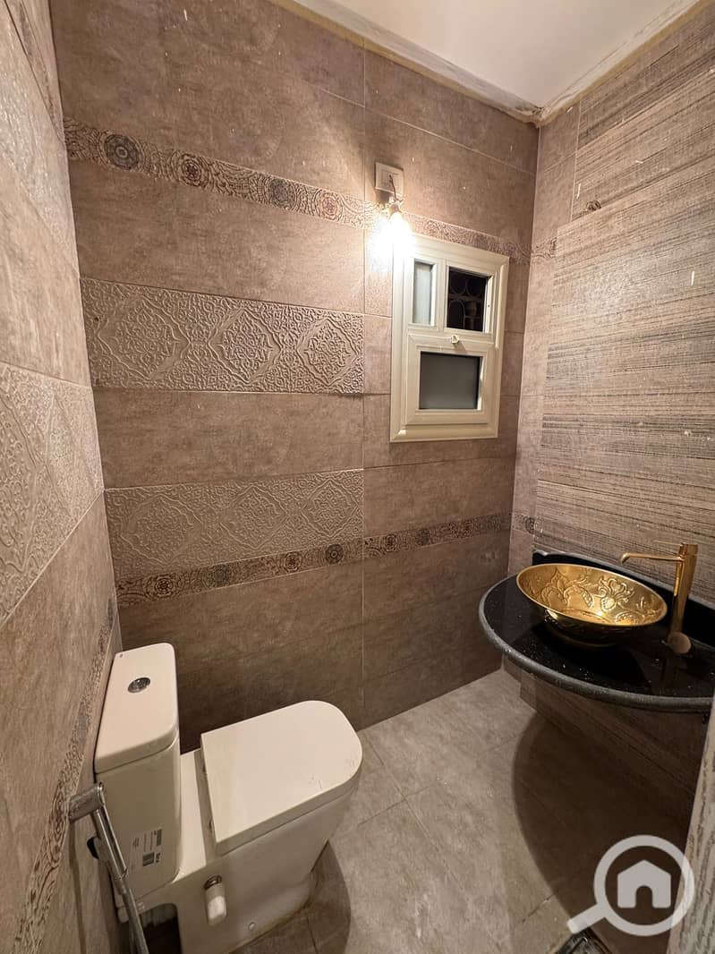 8 IMG-20251101-WA0100. jpg