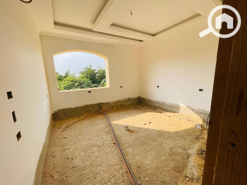 7 334ae4d1-2a4a-40af-b0f9-6cf2f82e5036. jpeg