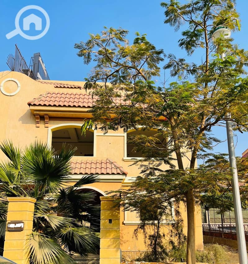 13 e92fd8a3-12bf-4641-aa16-fa2c4680c652. jpeg