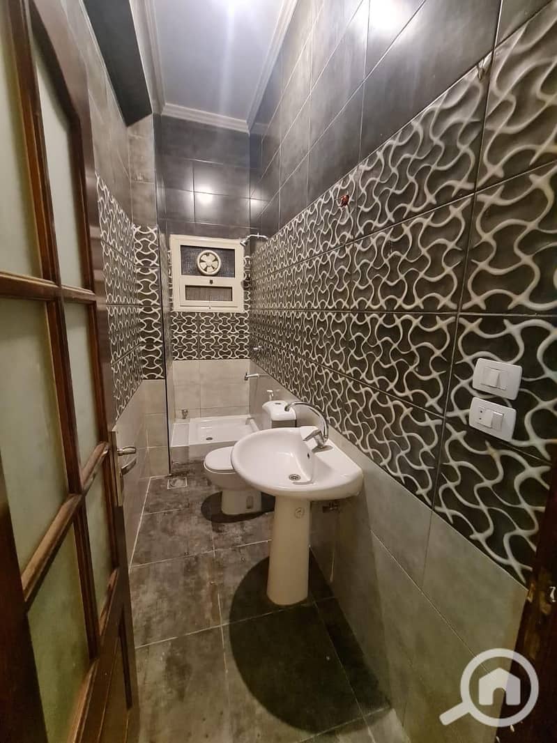 12 IMG-20251029-WA0224. jpg