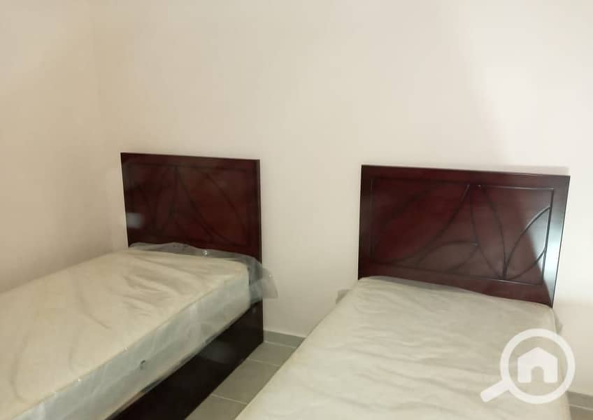 2 855521474522. jpeg