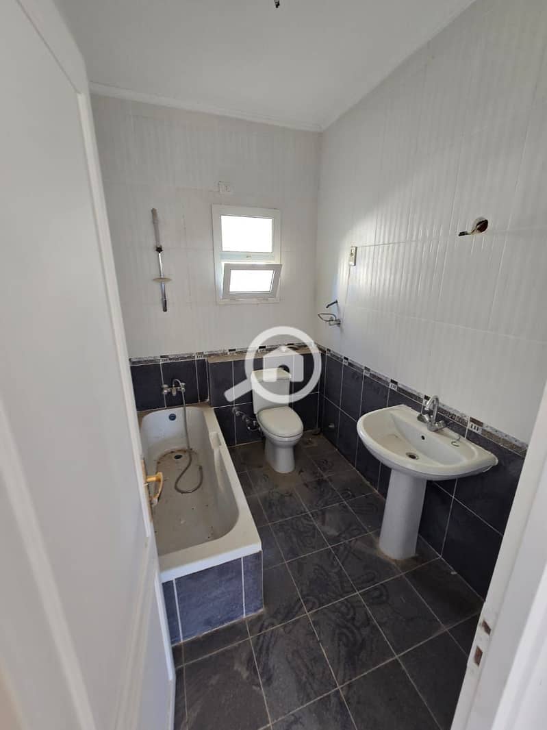 9 2664ceff-3deb-4793-af01-249b6cfbc91a. jpeg