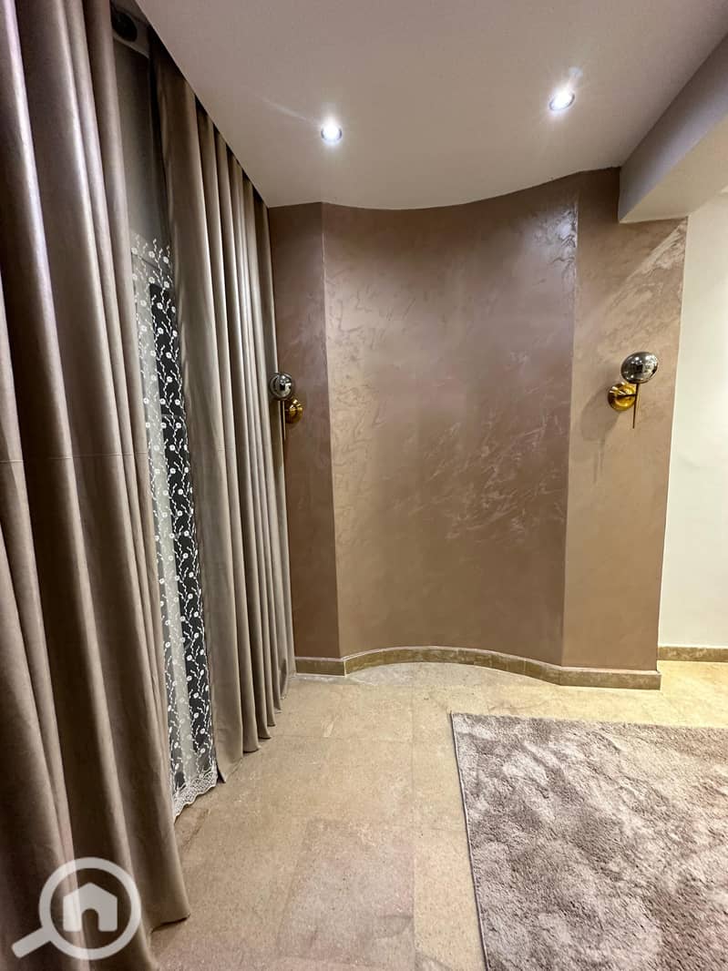 5 4df07086-a4b1-4ef6-b2db-d5d5af83cf16. jpeg