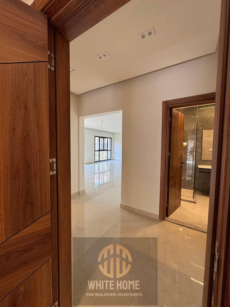 11 a0db73ff-05ae-4cde-a20b-d69aab5749c9. jpeg