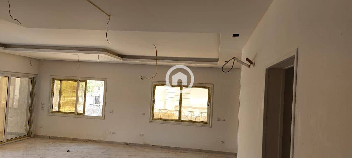 5 f63be5e4-25c6-420f-972a-795908cdba76. jpeg