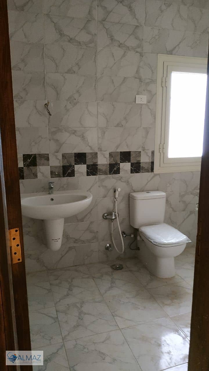 24 WhatsApp Image 2025-11-02 at 4.34. 06 PM. jpeg