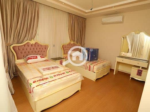 11 WhatsApp Image 2025-11-03 at 11.28. 18 AM. jpeg