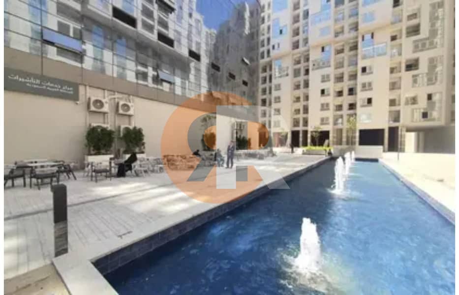 2 8155846-74b95o. jpg