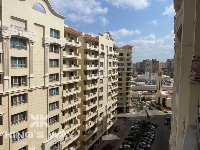 6 903d4d11-be82-4a2d-8680-fc4debd070b7. jpg