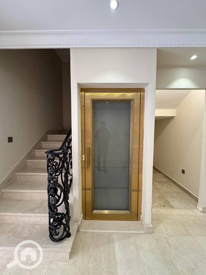 4 WhatsApp Image 2025-10-02 at 12.08. 52 AM (1). jpeg