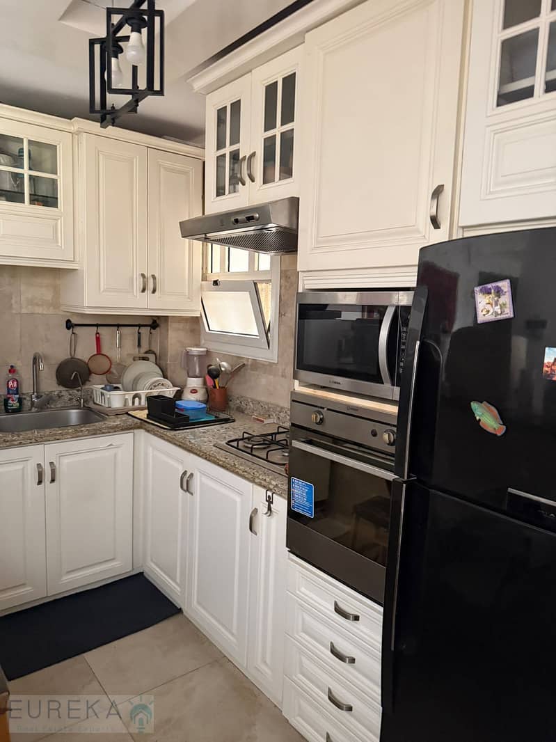 11 PHOTO-2025-10-28-19-15-51 (9). jpg