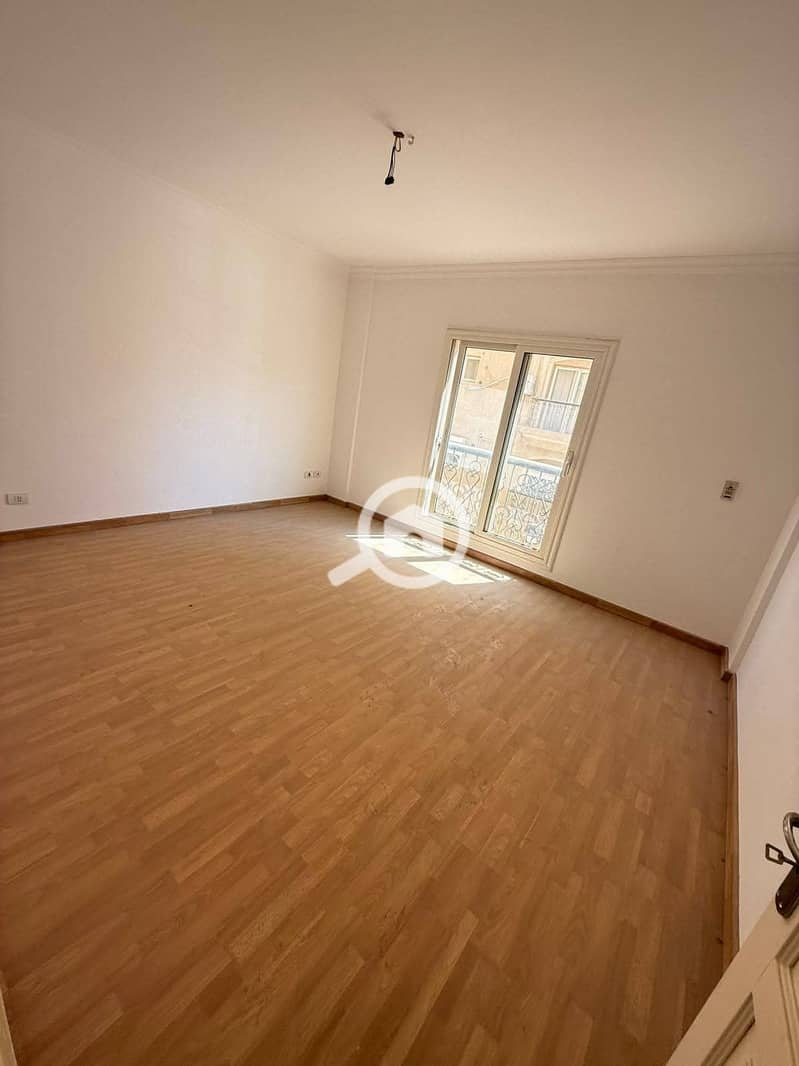 6 WhatsApp Image 2025-10-28 at 7.22. 46 PM (1). jpeg