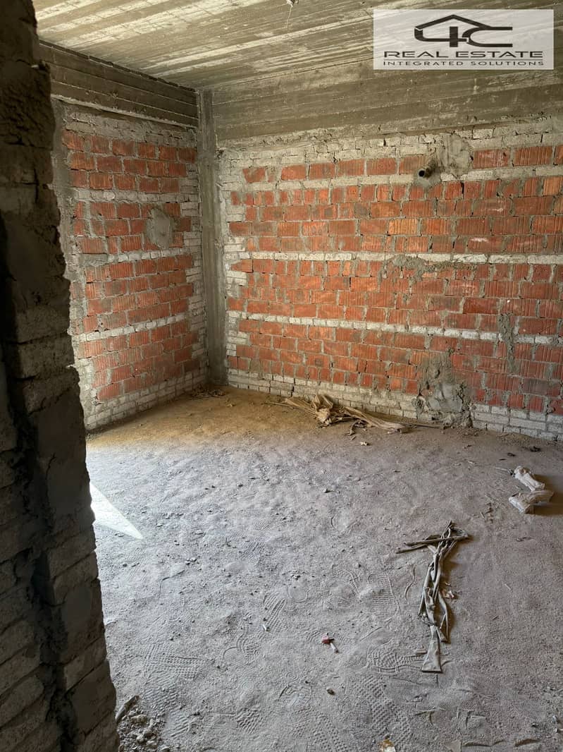 10 WhatsApp Image 2025-11-02 at 6.52. 21 PM (1). jpeg