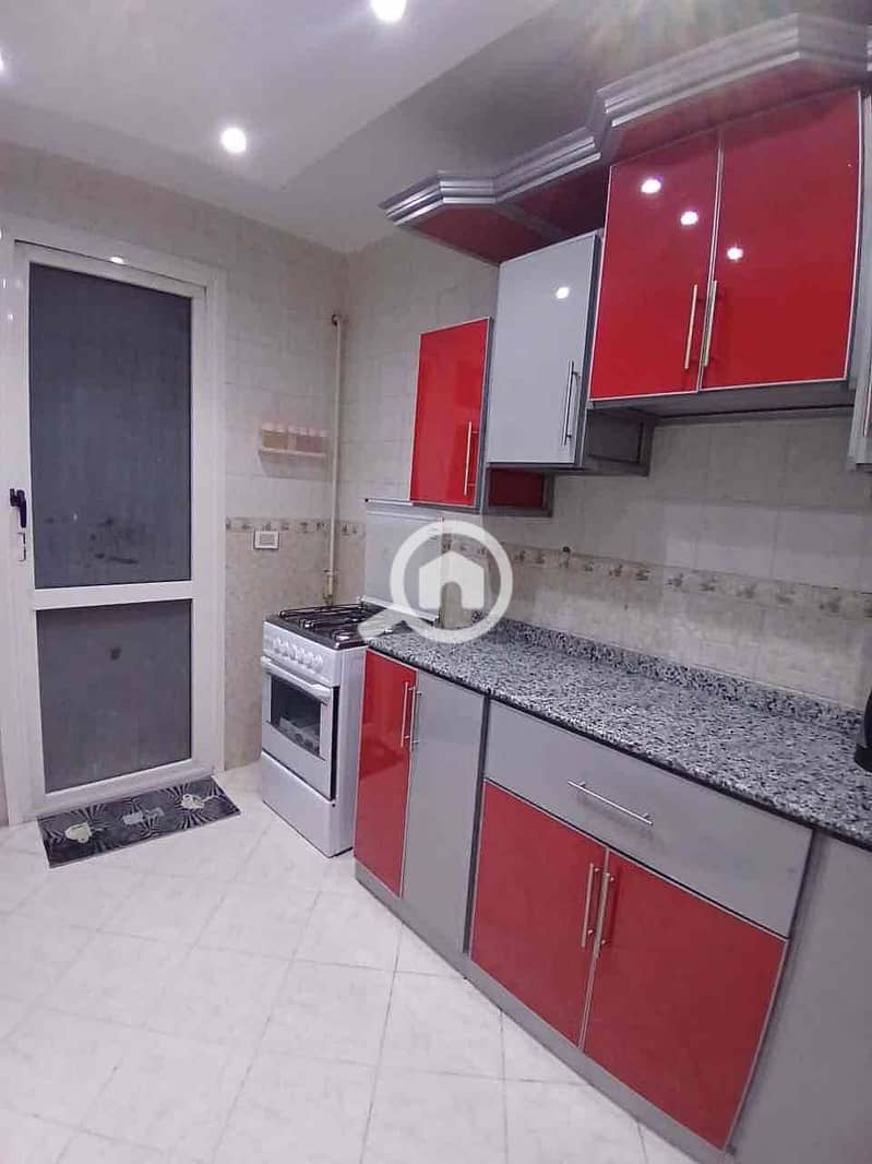 9 3bc47393-5032-4844-86a3-eec64488d792. jpg