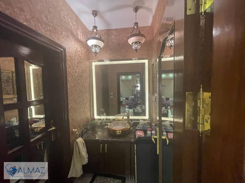 10 WhatsApp Image 2025-11-02 at 1.04. 38 PM. jpeg