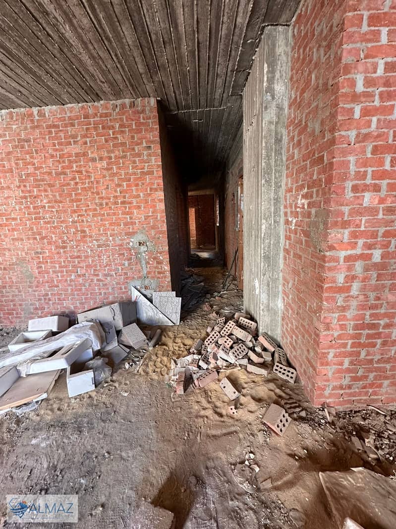 6 WhatsApp Image 2025-11-02 at 1.38. 21 PM. jpeg