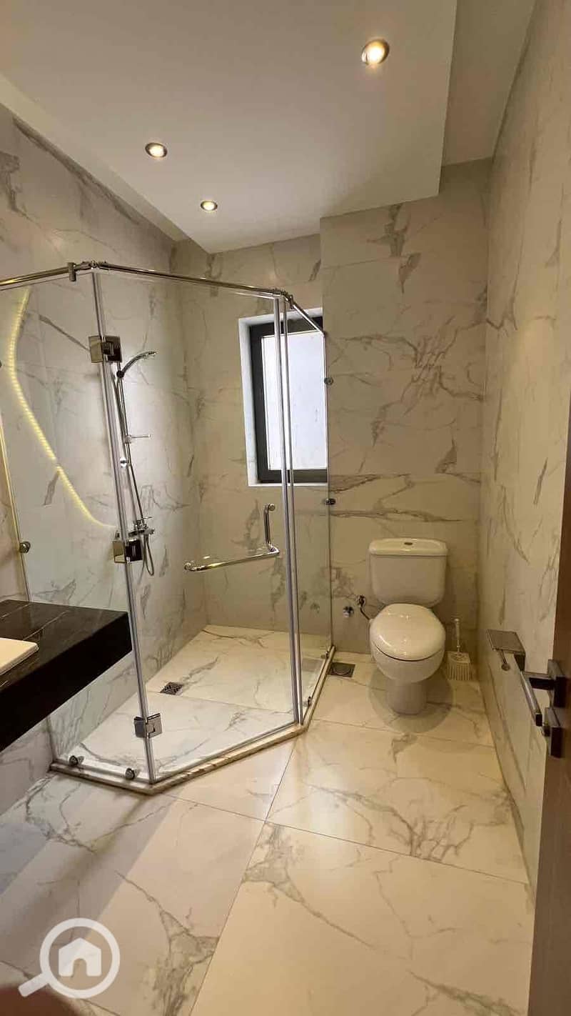 23 2a8d56fc-cb1a-4862-b588-f180cc6c6997. jpg