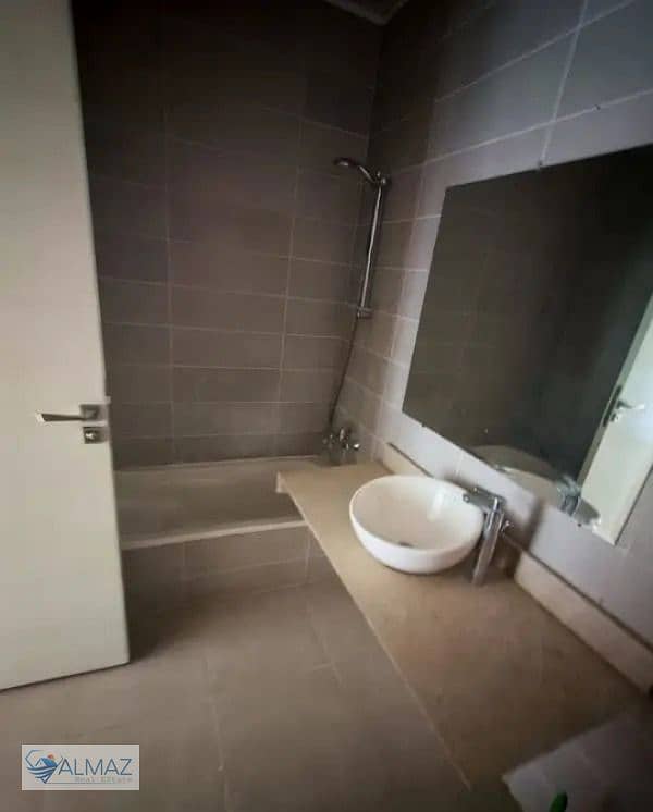 6 WhatsApp Image 2025-11-02 at 1.41. 50 PM (2). jpeg