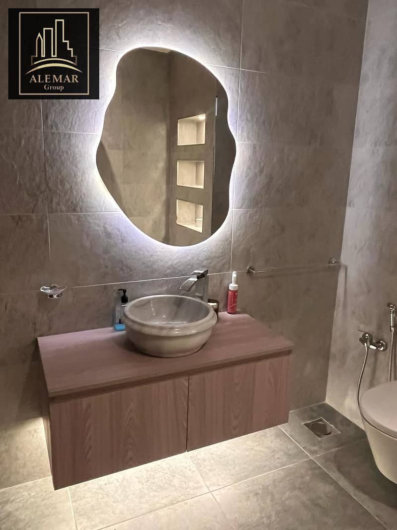 6 82a70cf5-5ac3-458a-8b81-01c66db77a7b. jpg