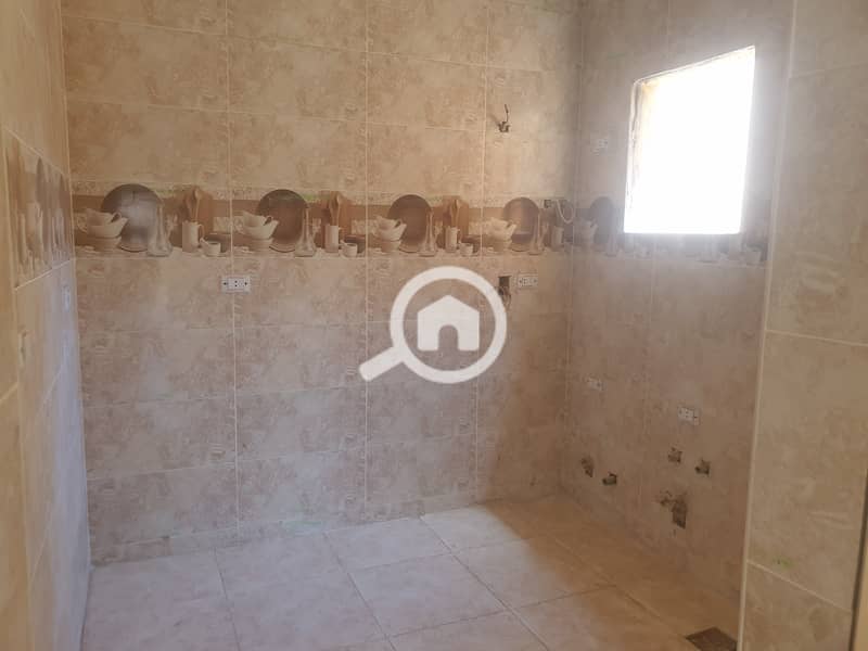 3 20250405_120548. jpg