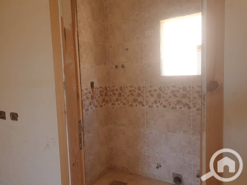 7 20250405_120702. jpg