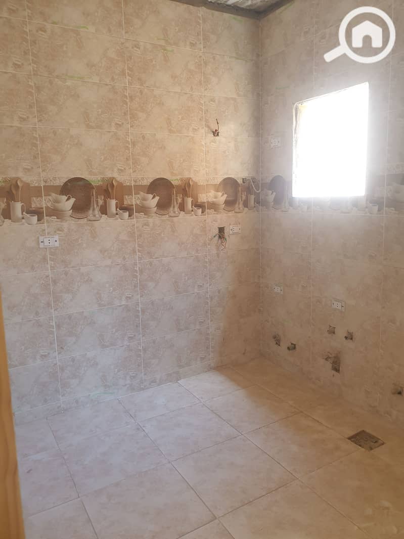 20 20250405_121038. jpg