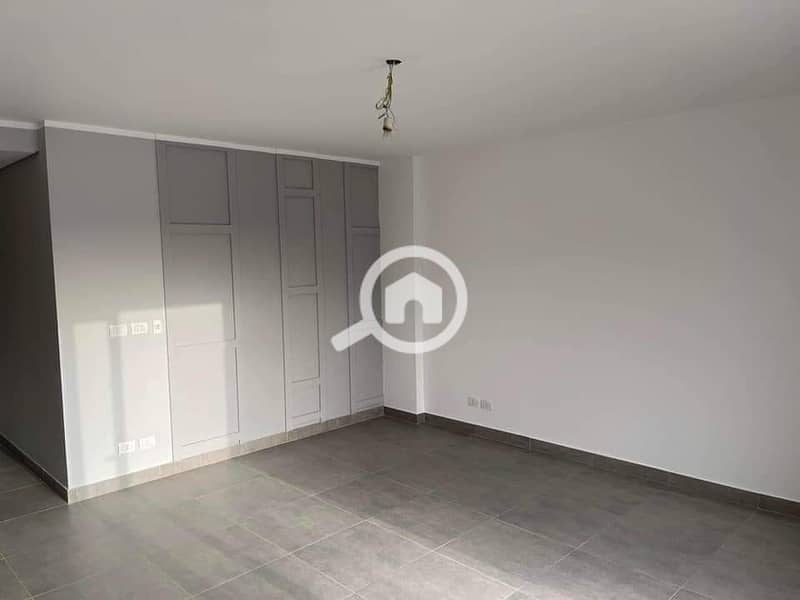 5 WhatsApp Image 2024-09-22 at 11.32. 52 AM. jpeg