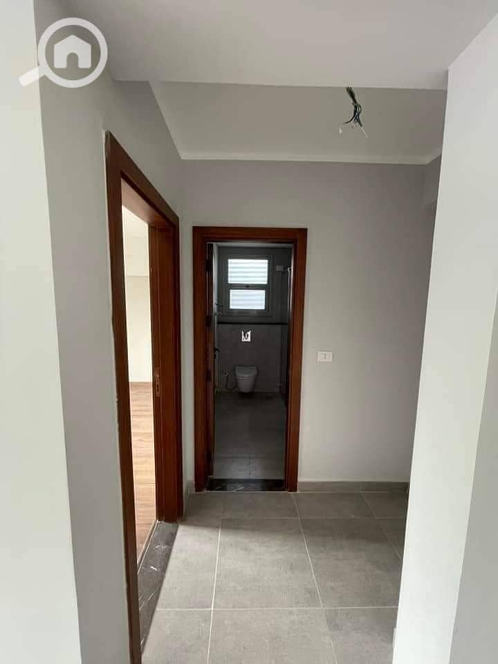 6 WhatsApp Image 2024-09-22 at 11.32. 48 AM. jpeg