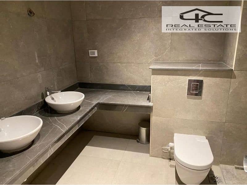 3 WhatsApp Image 2025-11-02 at 23.42. 57 (22). jpeg