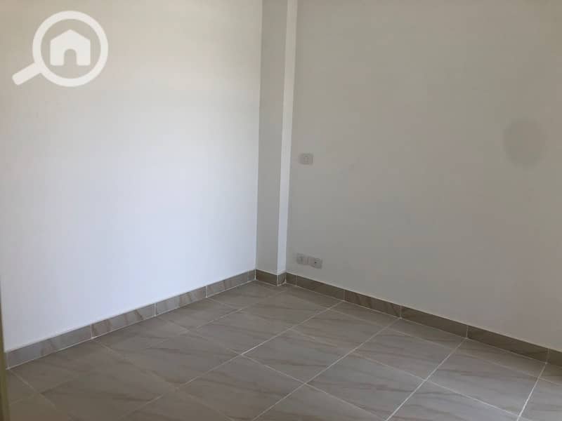 3 435fe141-dabd-4970-bf0d-d5590236b11b. jpg