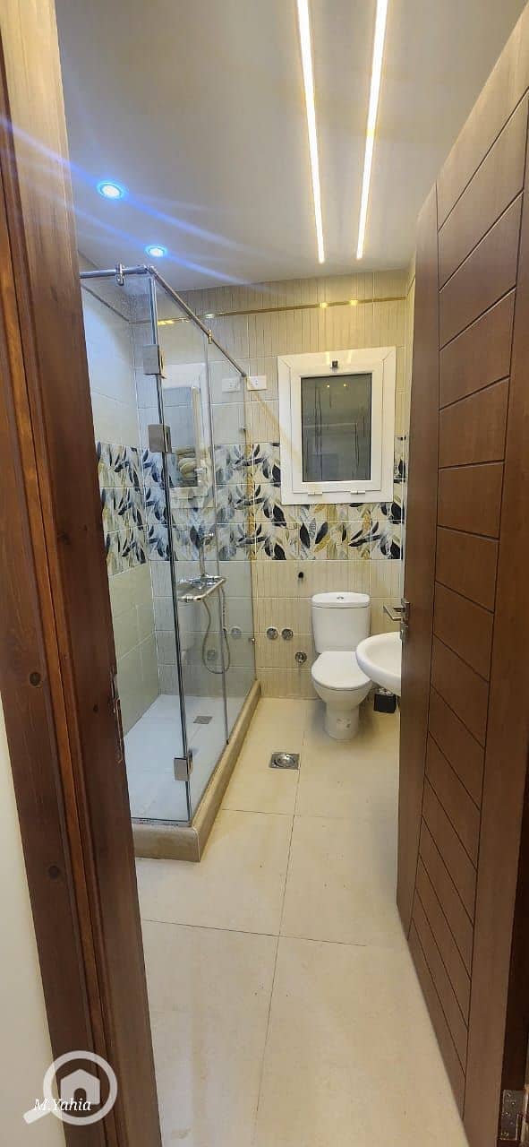 7 WhatsApp Image 2025-10-20 at 21.51. 20. jpeg