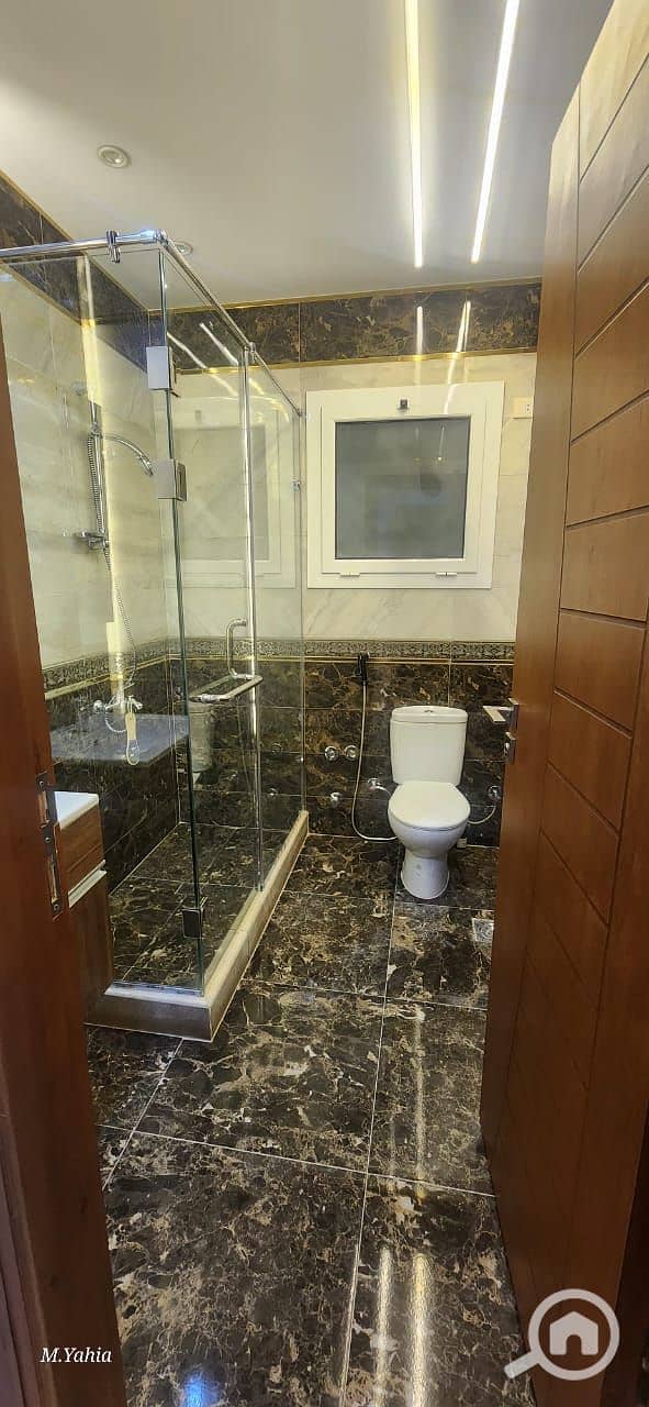 8 WhatsApp Image 2025-10-20 at 21.51. 22. jpeg