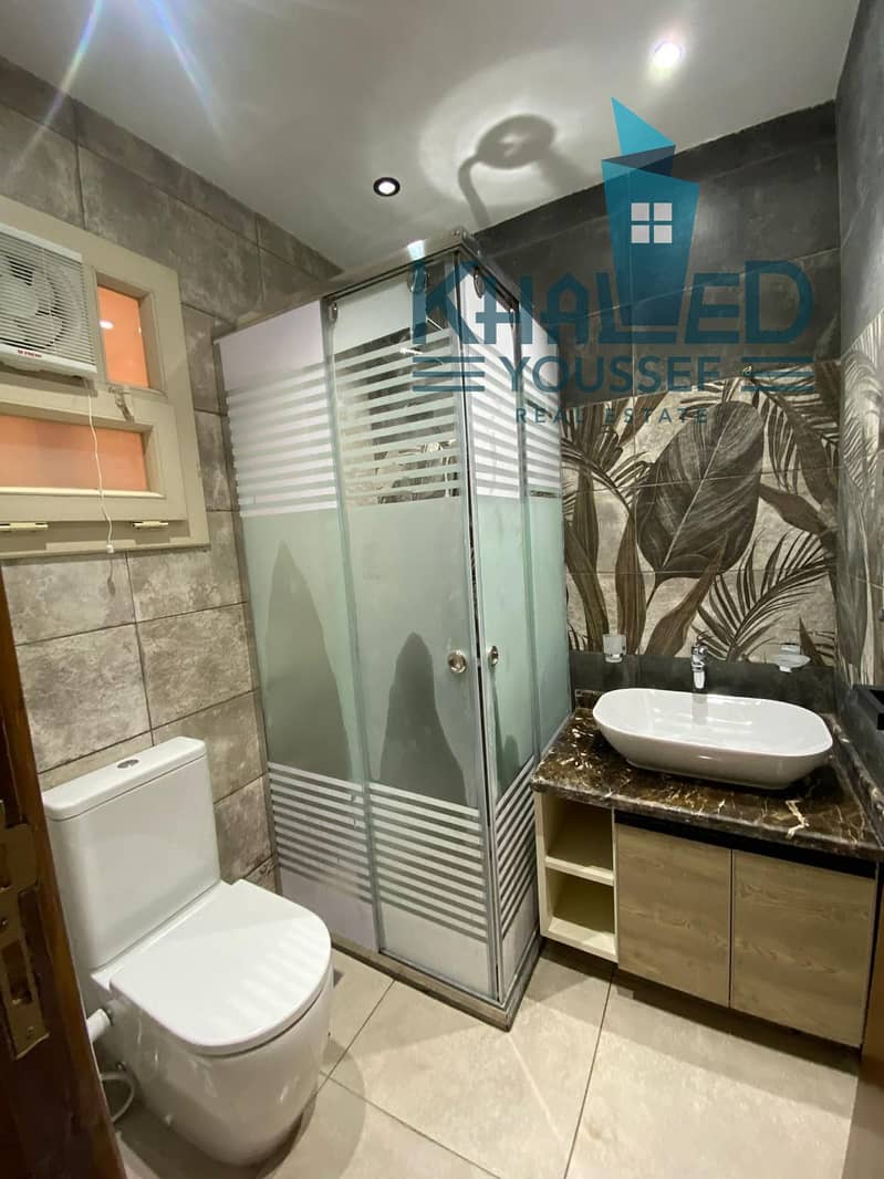 4 WhatsApp Image 2025-10-21 at 1.05. 23 PM (3). jpeg