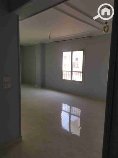 فلیٹ 3 غرف نوم للايجار في القاهرة الجديدة، القاهرة - IMG-20251103-WA0042. jpg