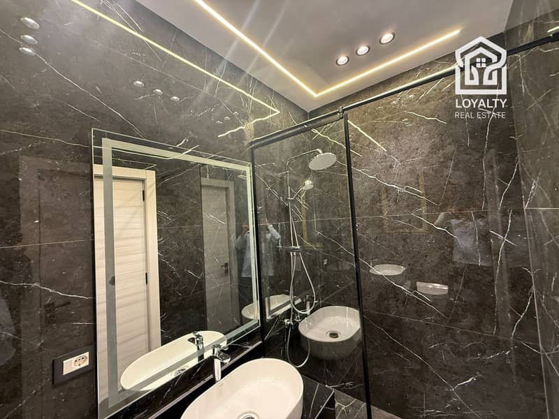 12 WhatsApp Image 2025-11-01 at 12.13. 23 (1). jpeg