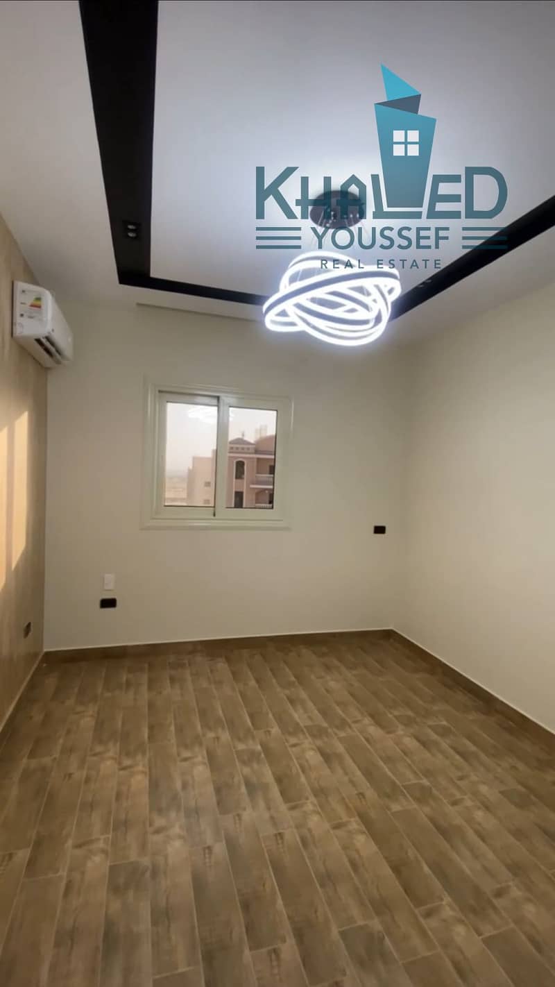 2 WhatsApp Image 2025-10-21 at 4.16. 27 PM (4). jpeg