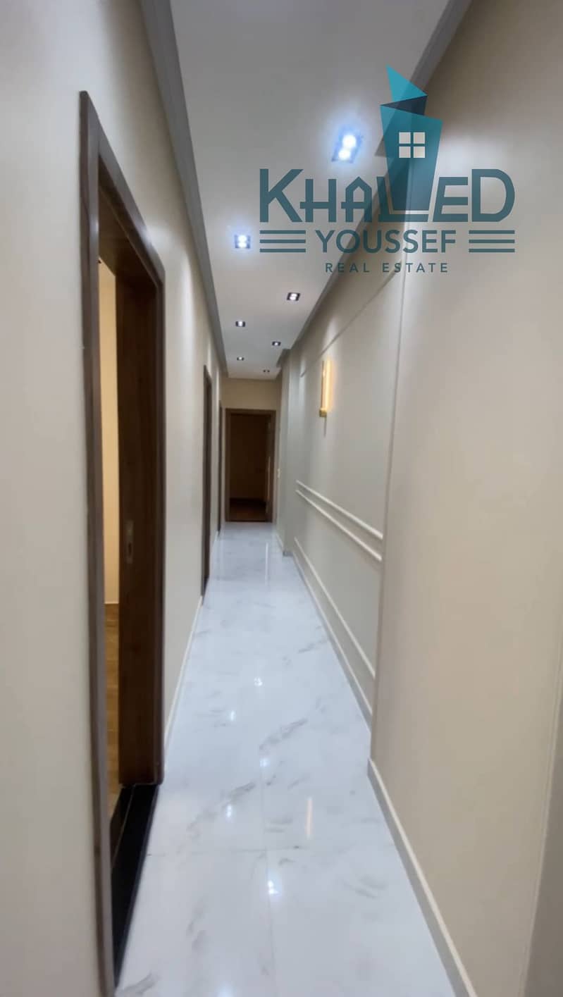 5 WhatsApp Image 2025-10-21 at 4.16. 28 PM (2). jpeg