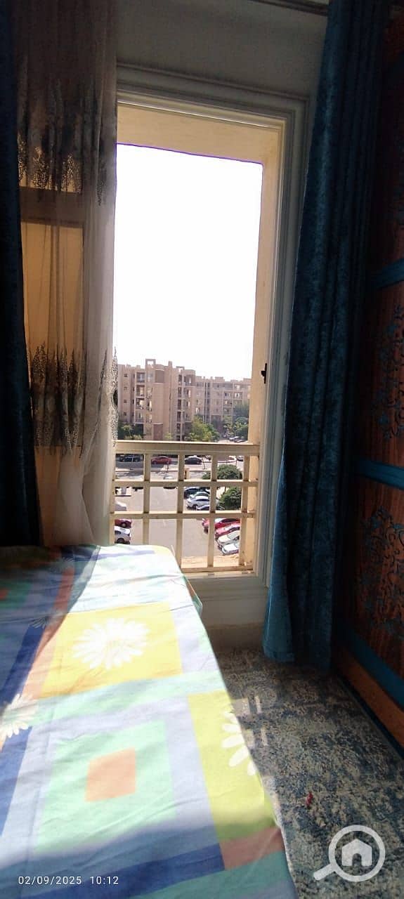 2 f2460e48-aa40-4bb9-b665-7be0fb92715b. jpg