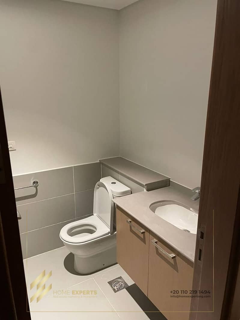 7 ca3a0554-8004-4acb-99ae-fa55cc09be68. jpg