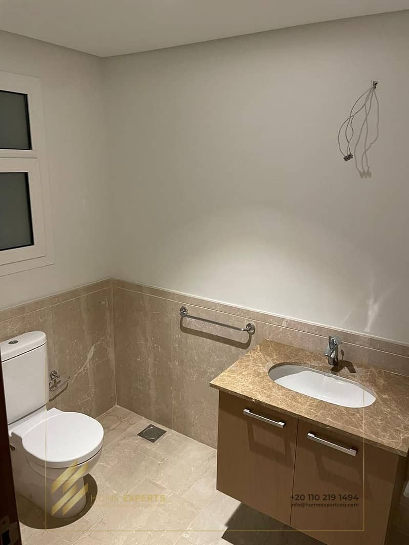 8 dd0db226-9bbf-4c19-a9fa-6c67a7ed6eda. jpg