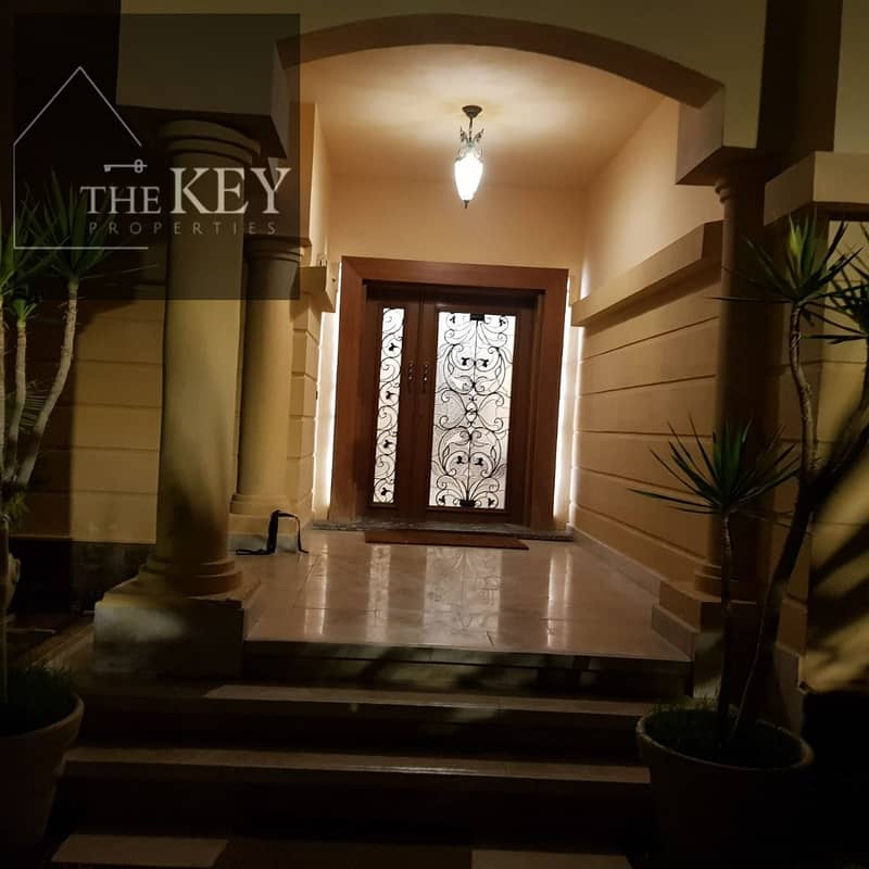 8 1f9fe815-728e-4e85-a1d2-e39a0af01db9. jpg