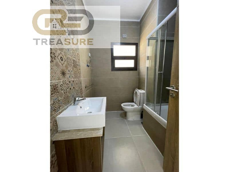 8 WhatsApp Image 2025-11-03 at 11.58. 59 AM (2). jpg