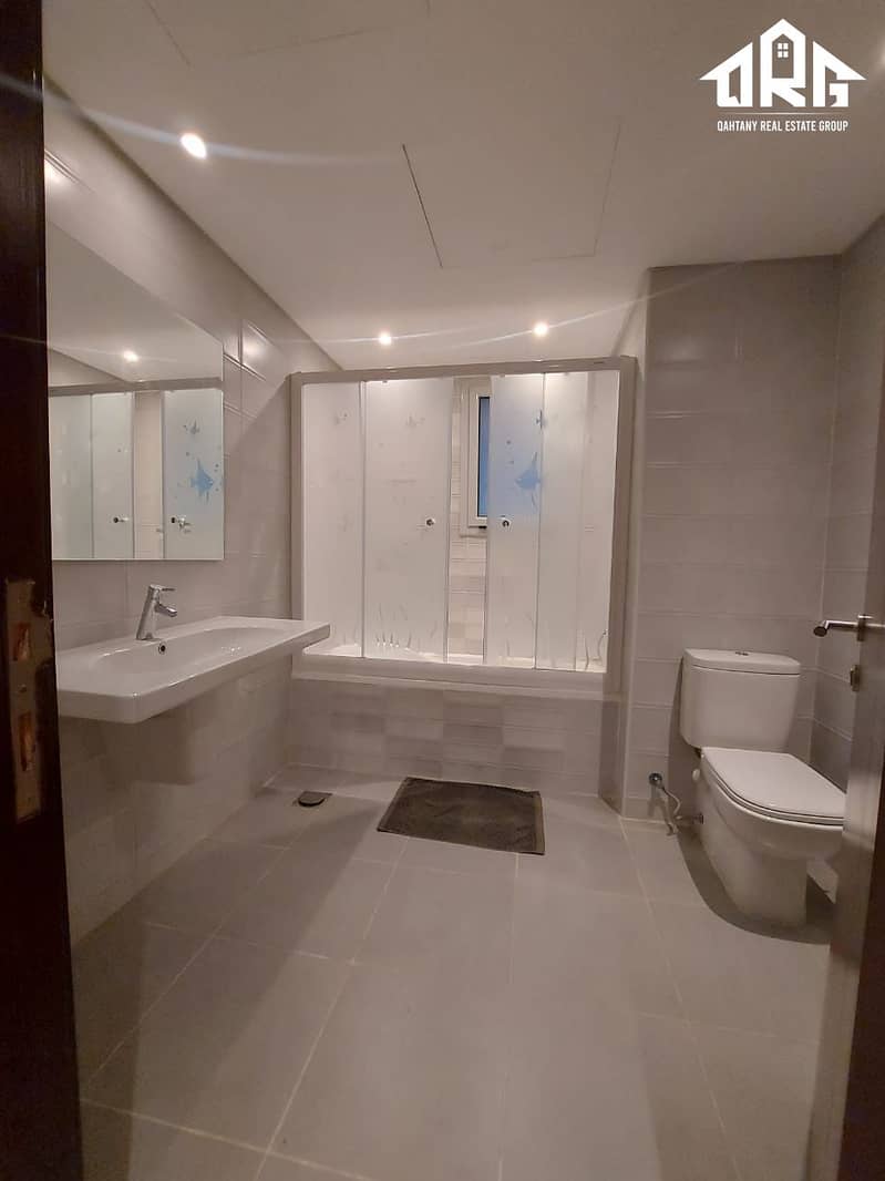 7 WhatsApp Image 2025-10-21 at 4.52. 23 PM (1). jpeg