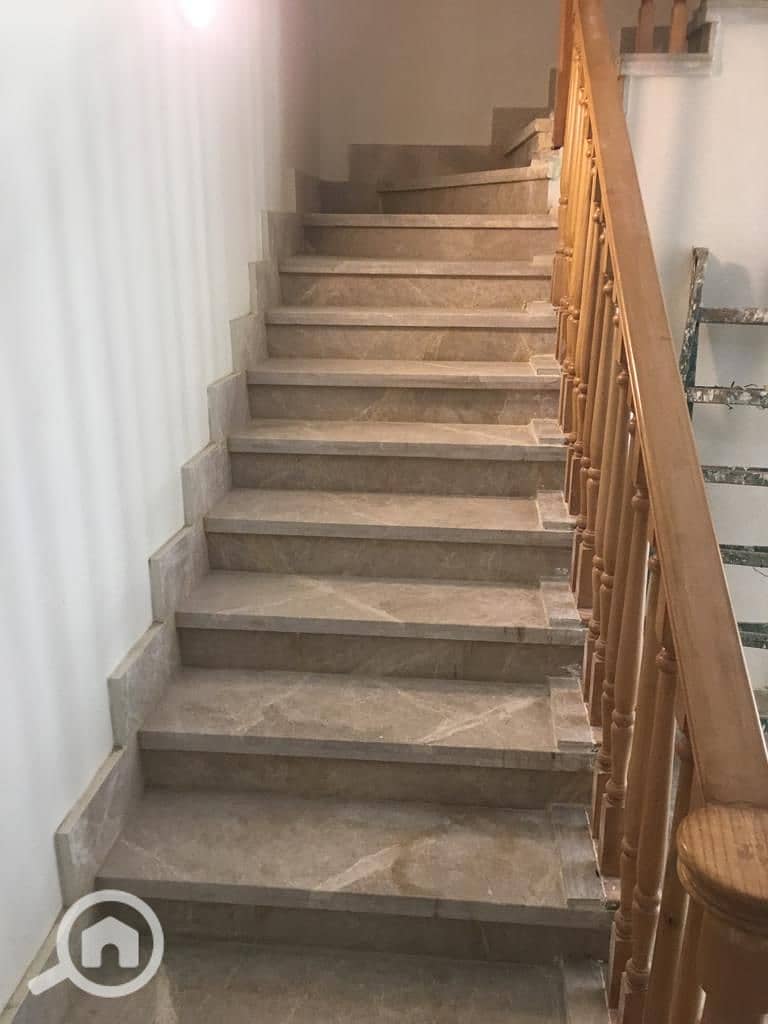 5 WhatsApp Image 2025-10-30 at 16.25. 48 (1). jpeg