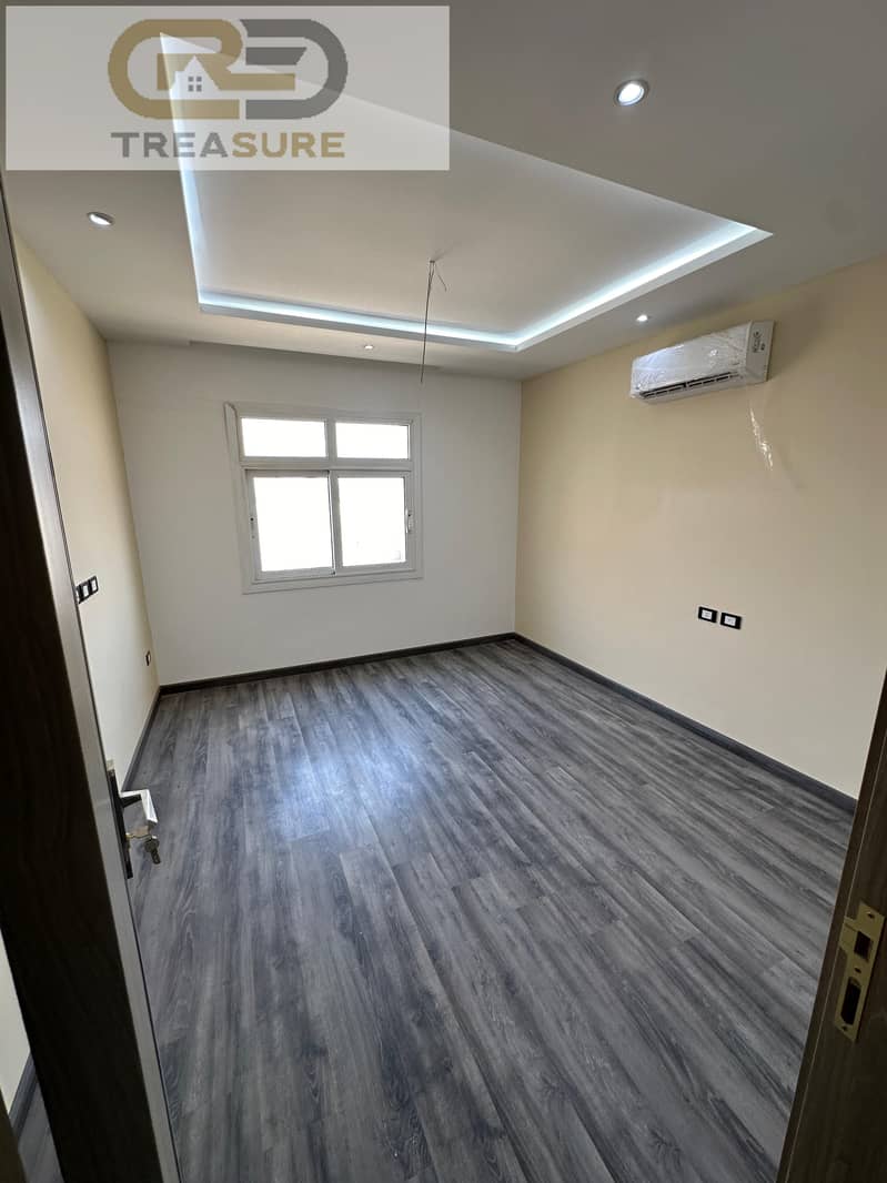 2 WhatsApp Image 2025-11-02 at 2.06. 51 PM. jpeg