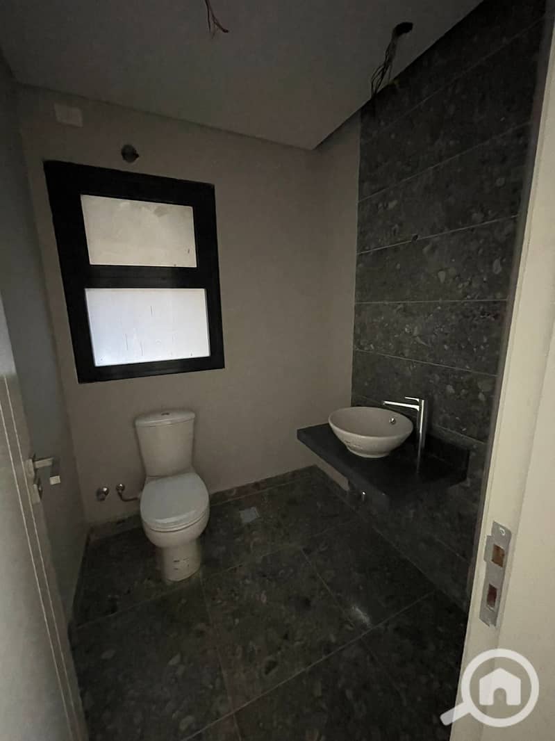 12 WhatsApp Image 2025-08-19 at 12.41. 09 PM. jpeg