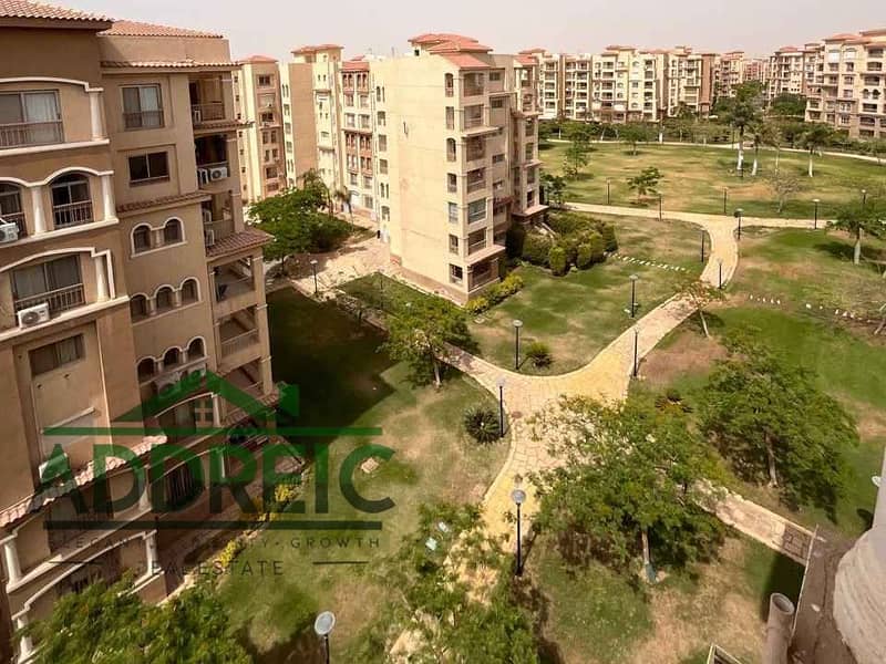 12 شقة-للبيع-على-جاردن-في-مدينتي-B2. jpg