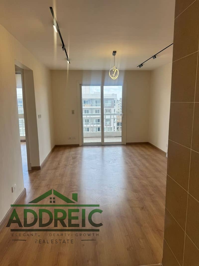 8 WhatsApp Image 2025-10-29 at 1.22. 49 PM (3). jpeg